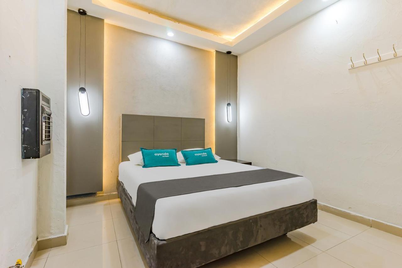 Ayenda Blue Cristal Hotell Monterrey Eksteriør bilde